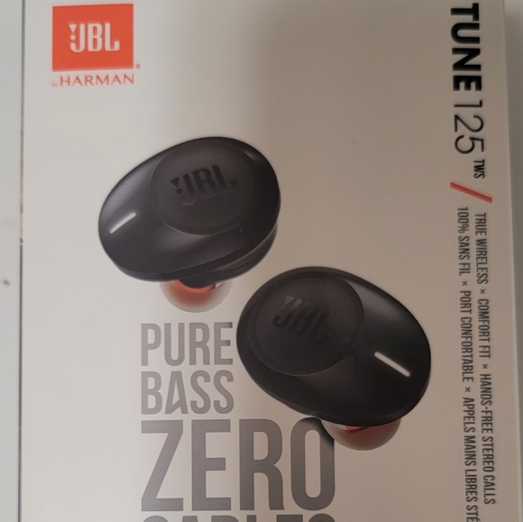 Wireless earbuds - Picture 2 of 3